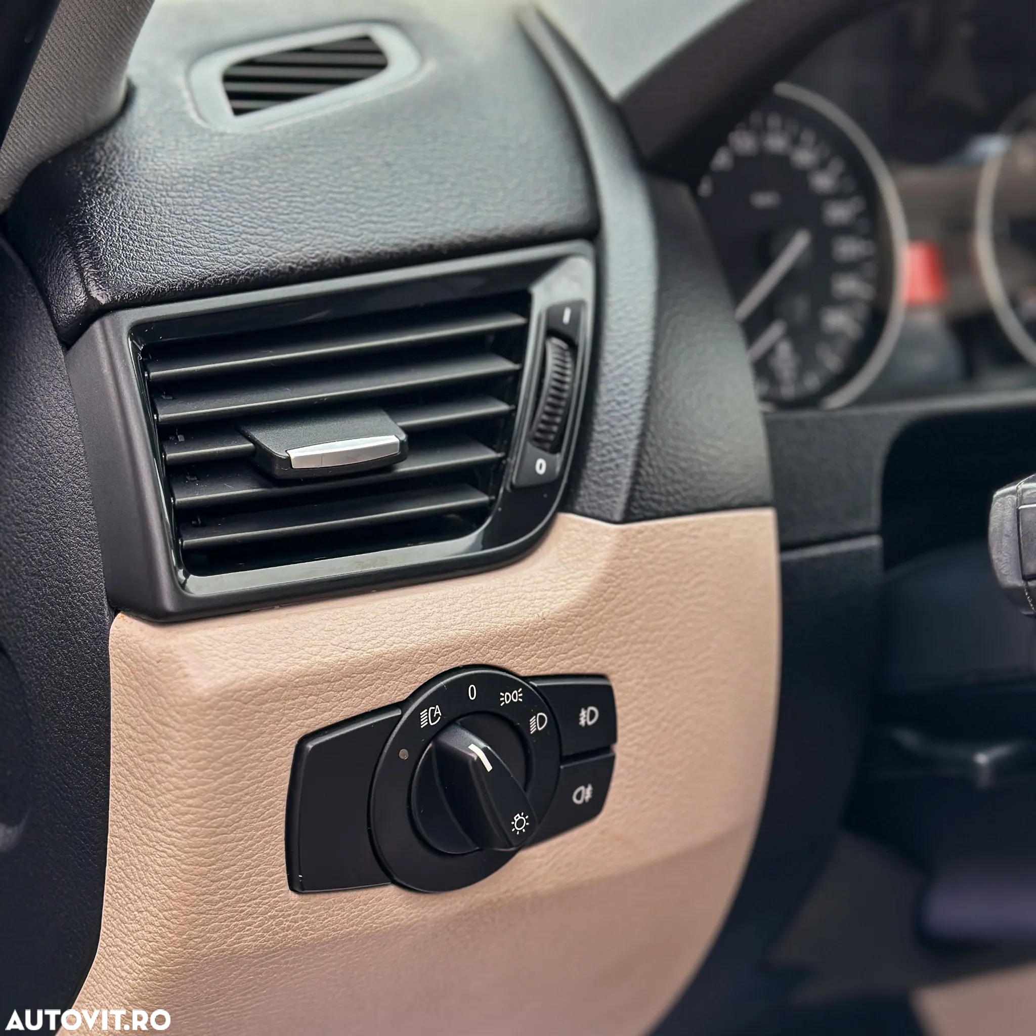BMW X1 - 16