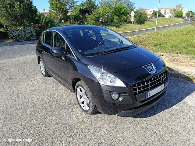 Peugeot 3008 1.6 HDi Executive - 1
