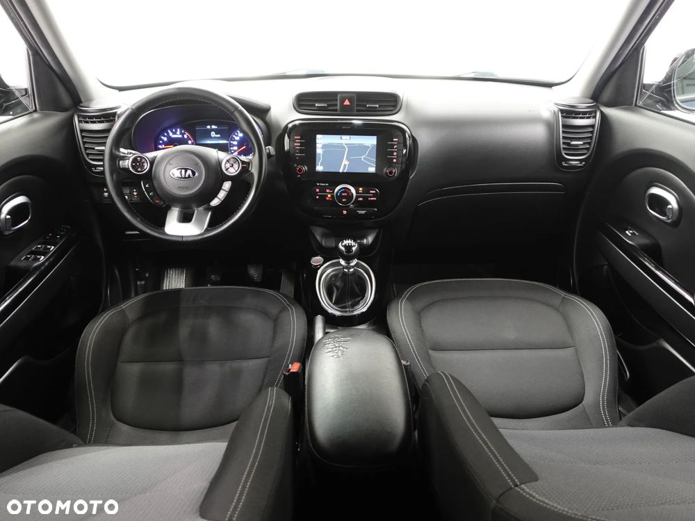 Kia Soul 1.6 CRDI Spirit - 27