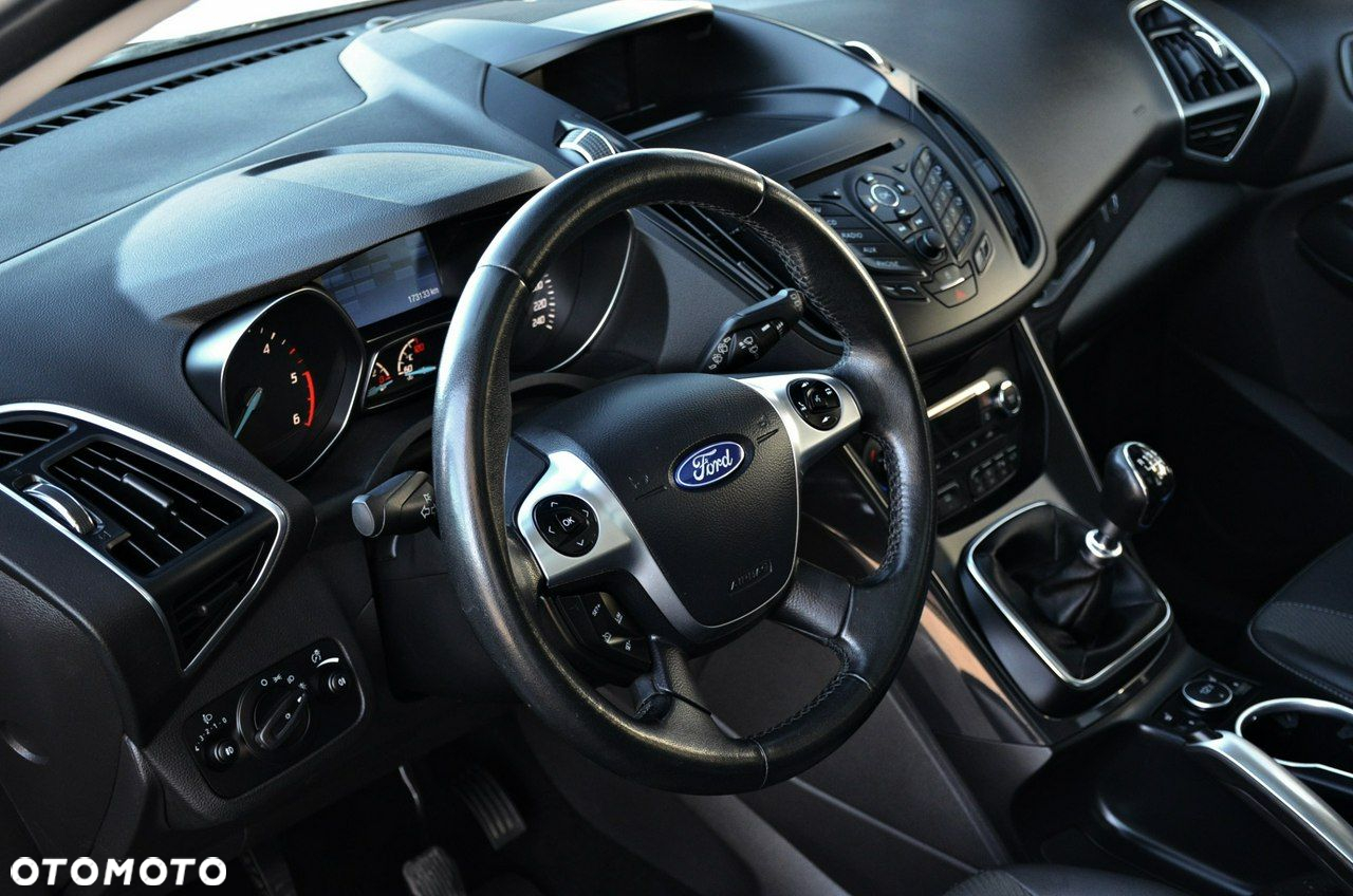 Ford Kuga - 14