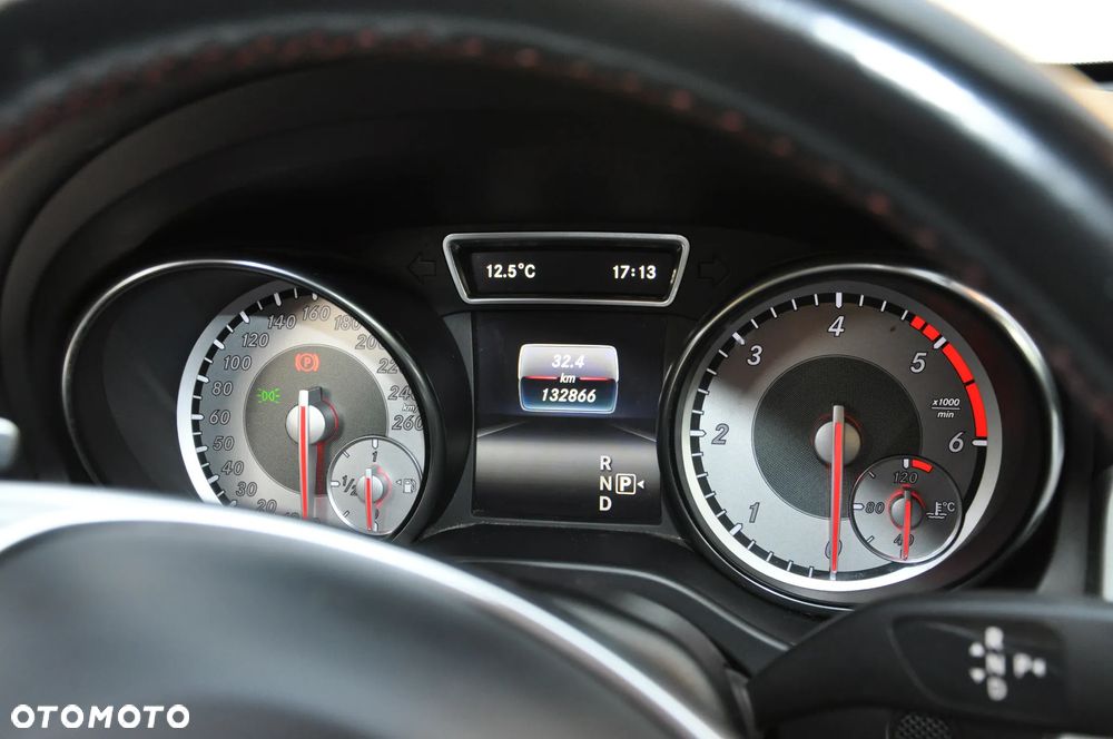 Mercedes-Benz CLA 180 (CDI) d 7G-DCT AMG Line - 16