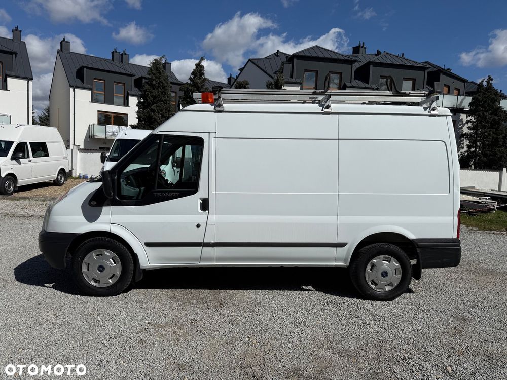Ford Transit Furgon Warsztat 4x4 L2H2 2.2 TDCI 125KM 4x4 - 8