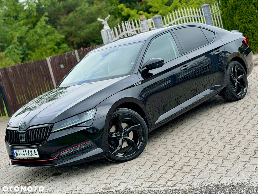 Skoda Superb 2.0 TDI Sportline - 26