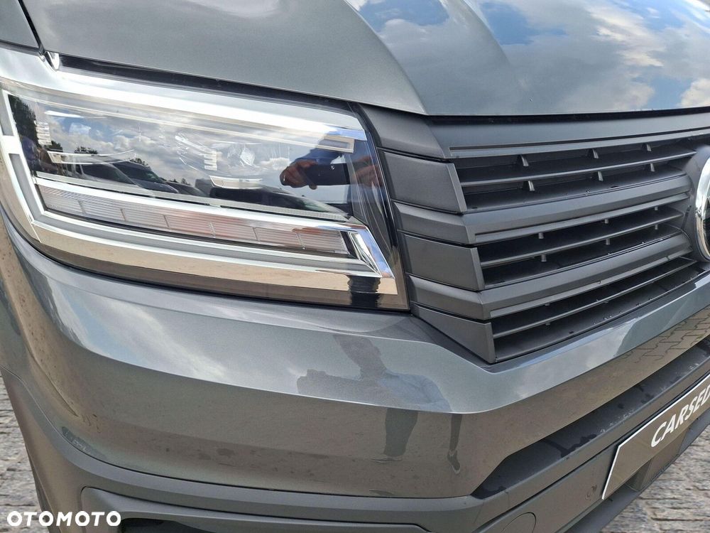 Volkswagen Crafter 35 furgon 177km Automat 3640 - 11