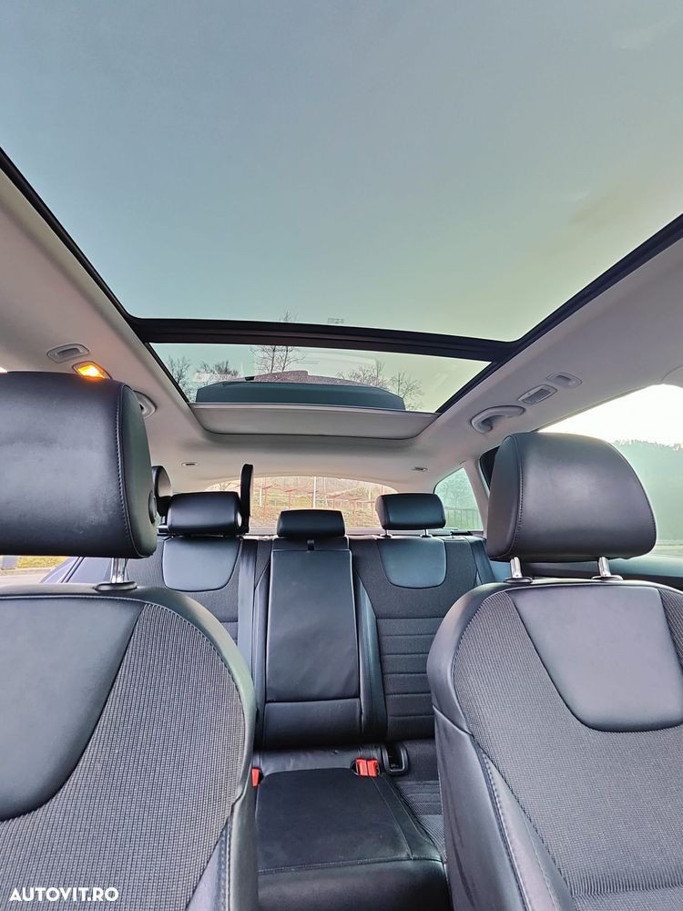 Skoda Octavia 1.6 TDI STYLE DSG - 10