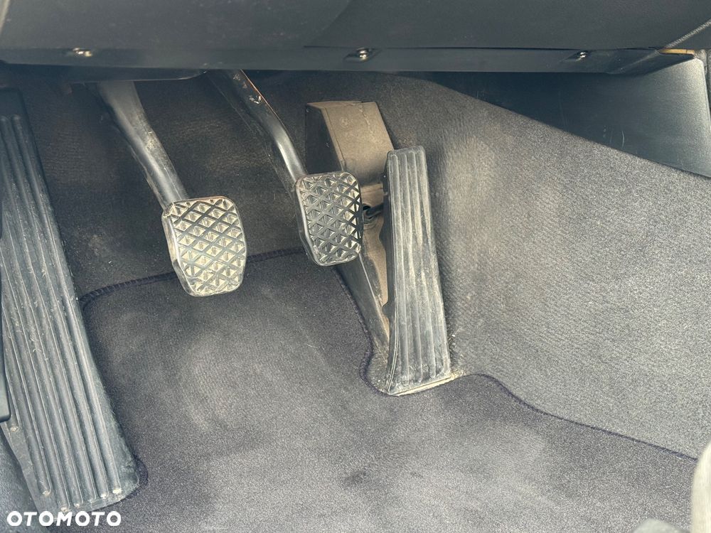BMW Seria 3 320d DPF - 17
