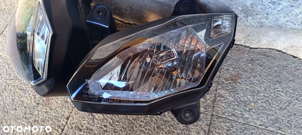 KAWASAKI ER6F ER-6F LAMPA PRZÓD REFLEKTOR 2015 - 2