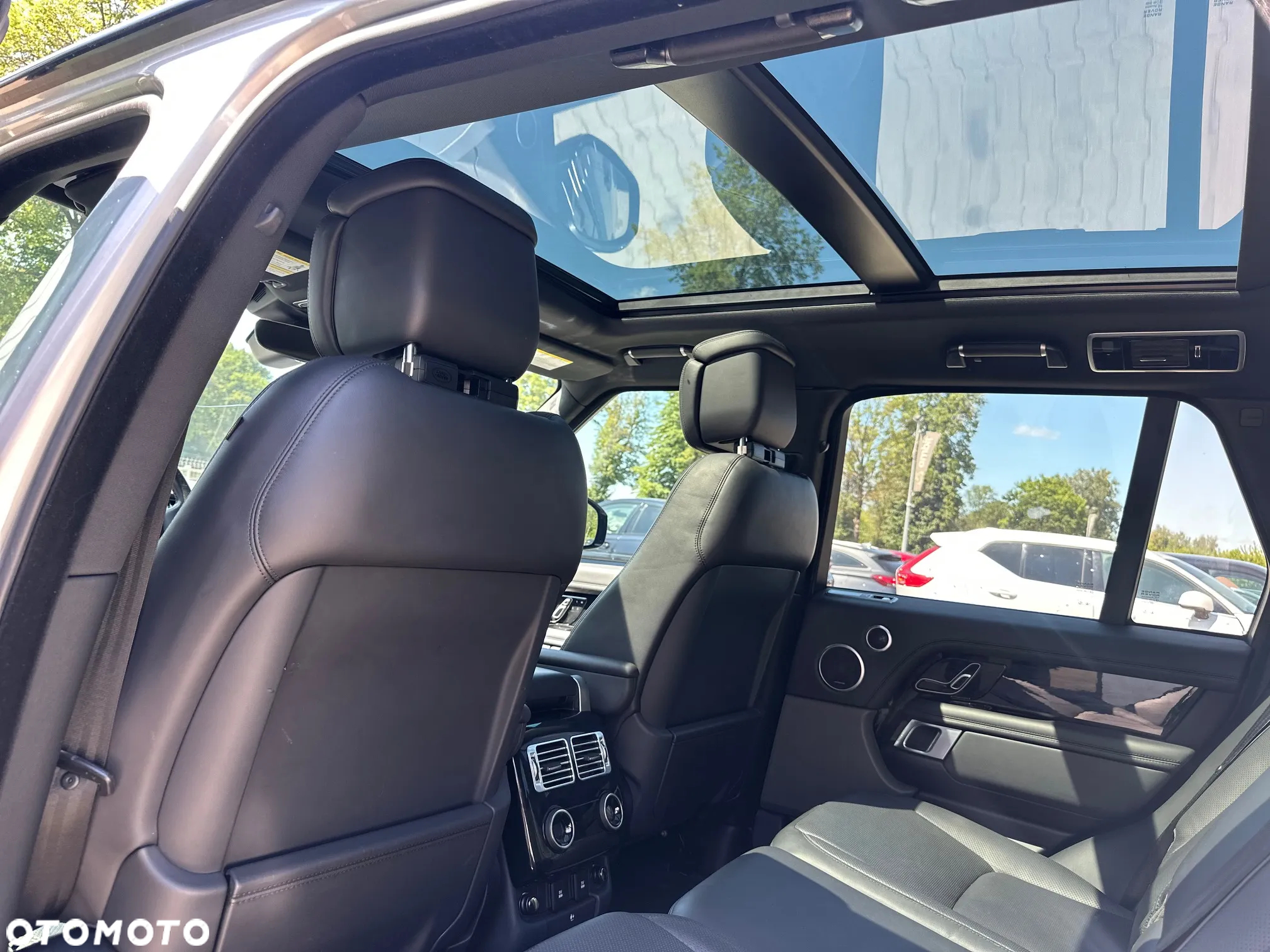 Land Rover Range Rover - 13