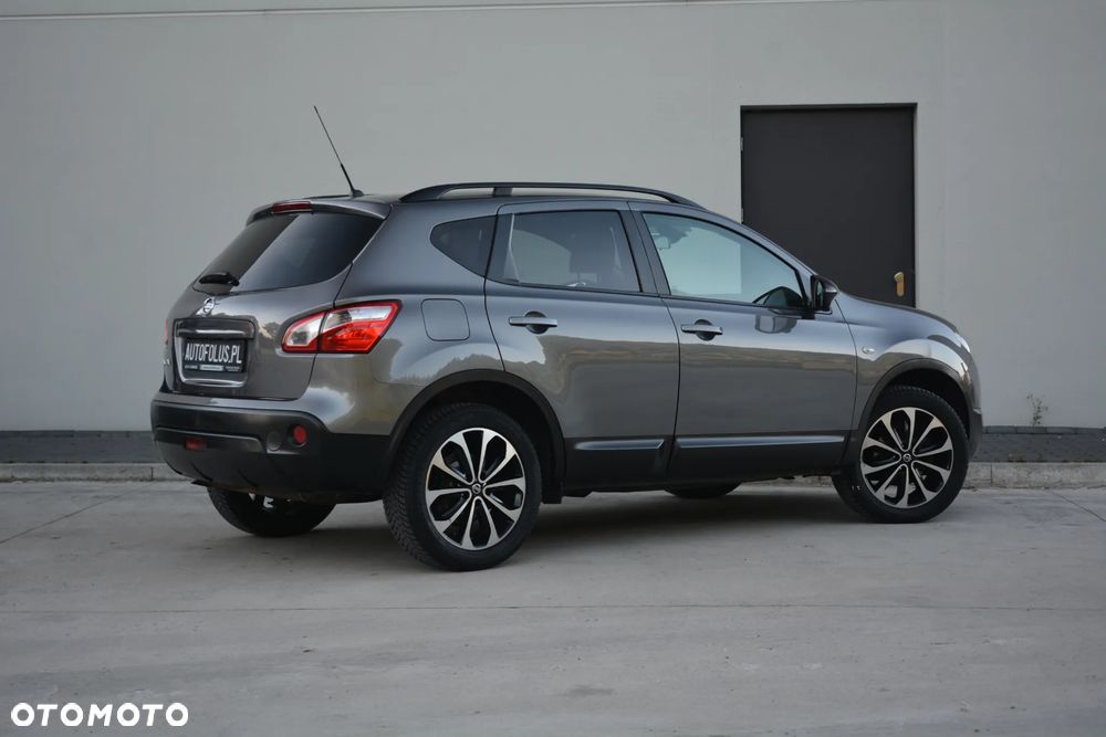 Nissan Qashqai - 11
