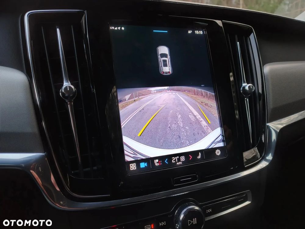 Volvo V90 Cross Country B4 D AWD Ultimate - 18