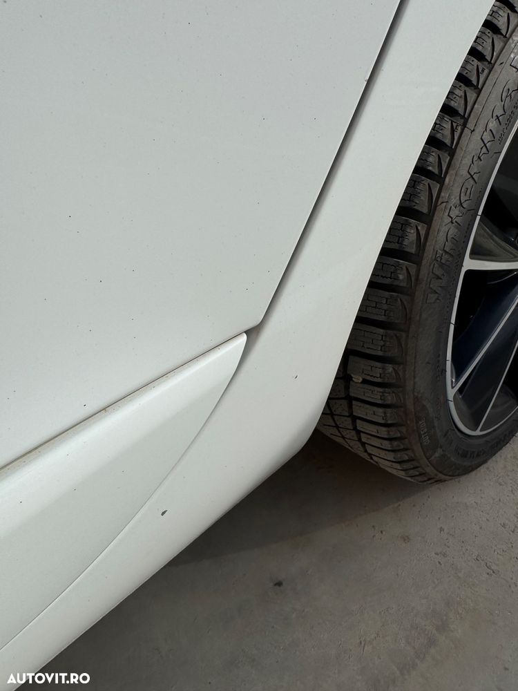 Renault Megane ENERGY dCi 110 Start & Stop Bose Edition - 9