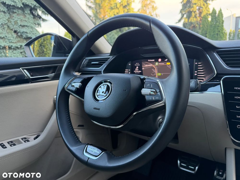 Skoda Superb 2.0 TSI L&K DSG - 7