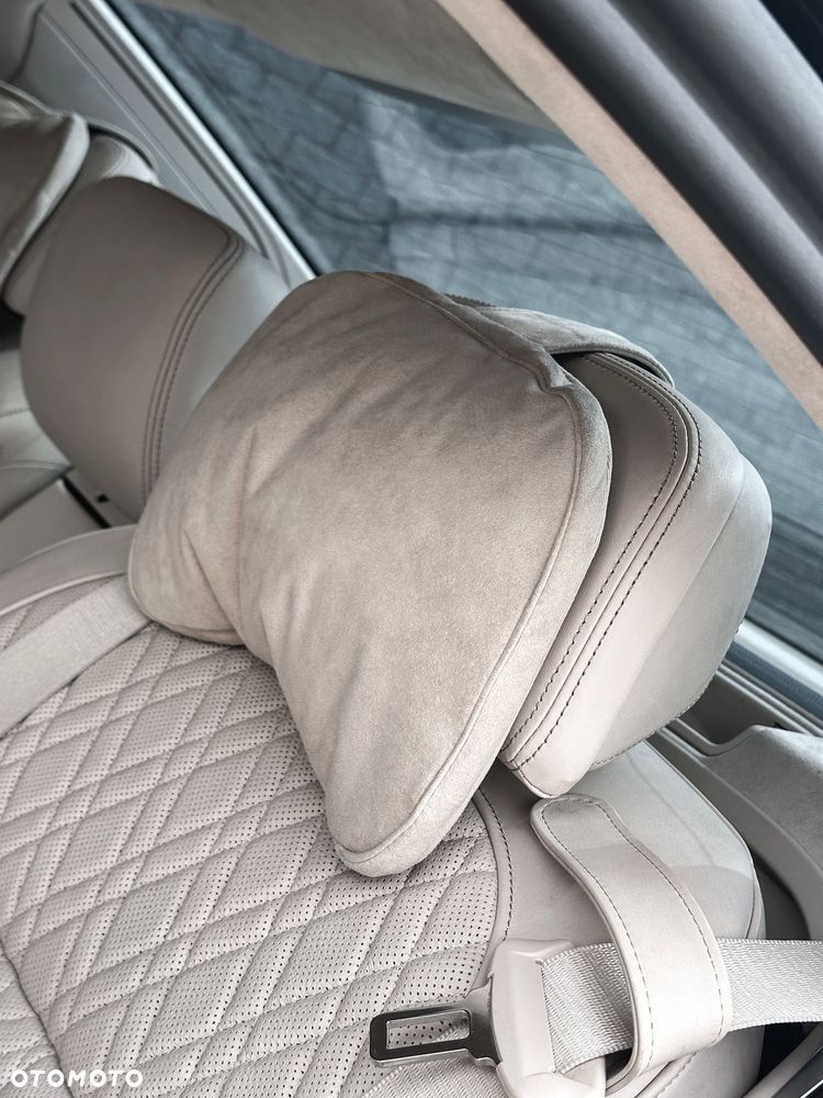 BMW Seria 7 750Li Edition Exclusive - 7