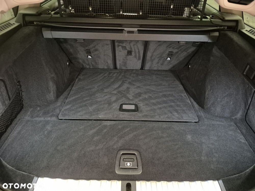 BMW Seria 3 320d xDrive MHEV Advantage - 19