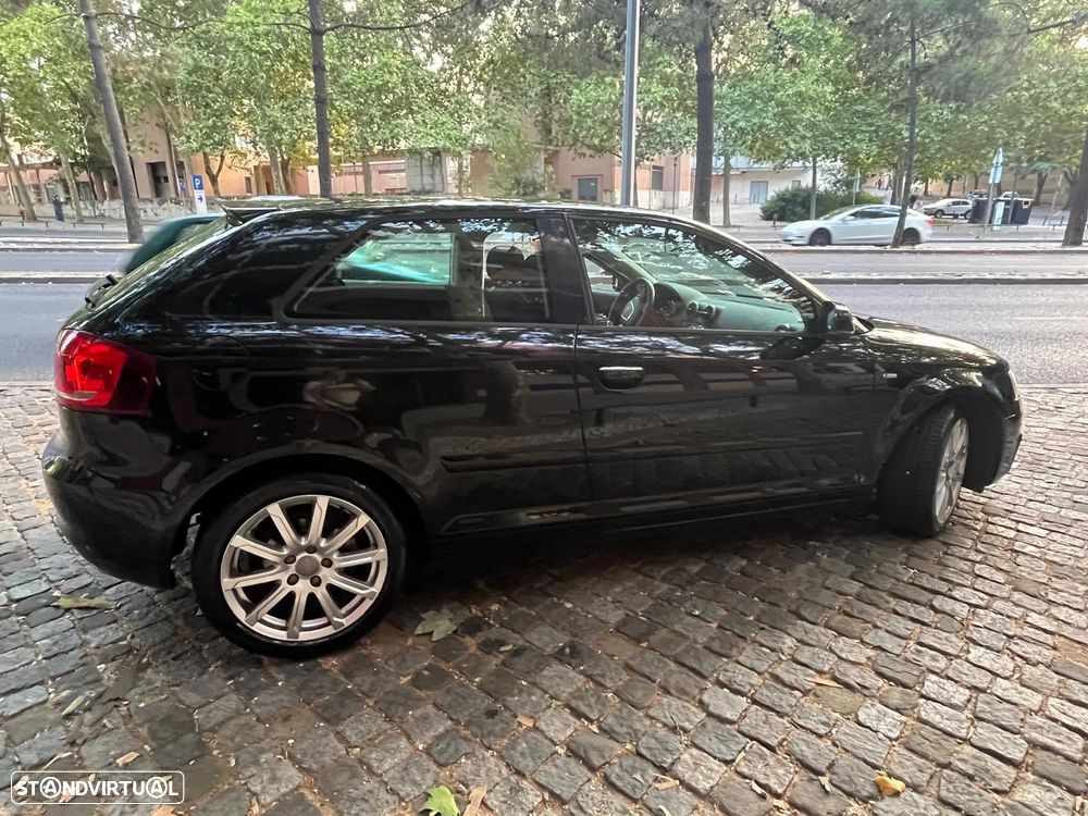 Audi A3 1.6 TDI S-line - 22