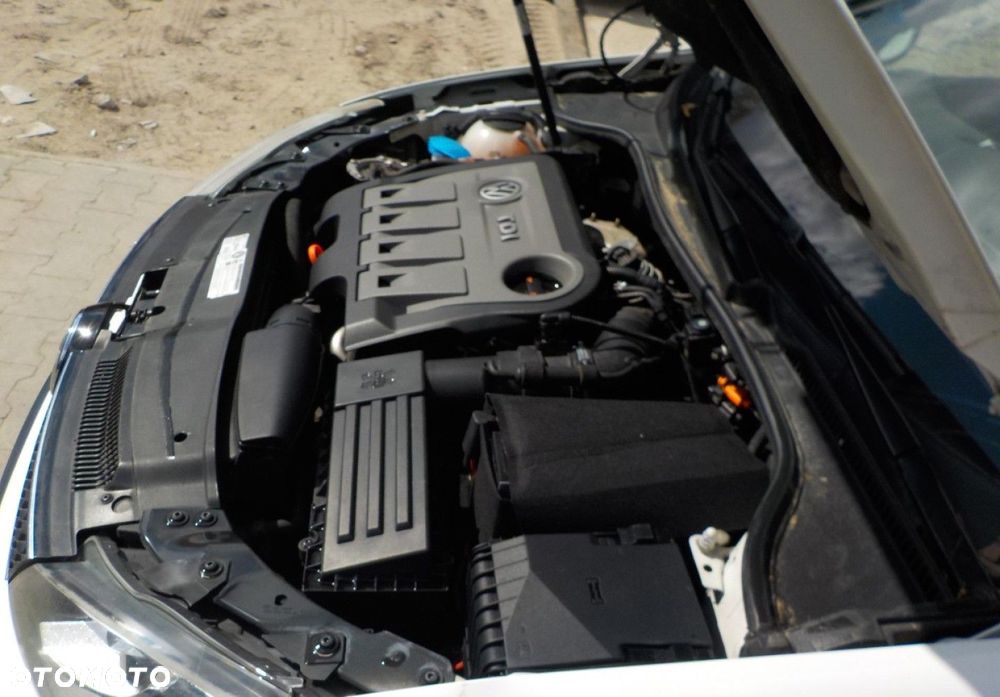 Volkswagen Golf - 5