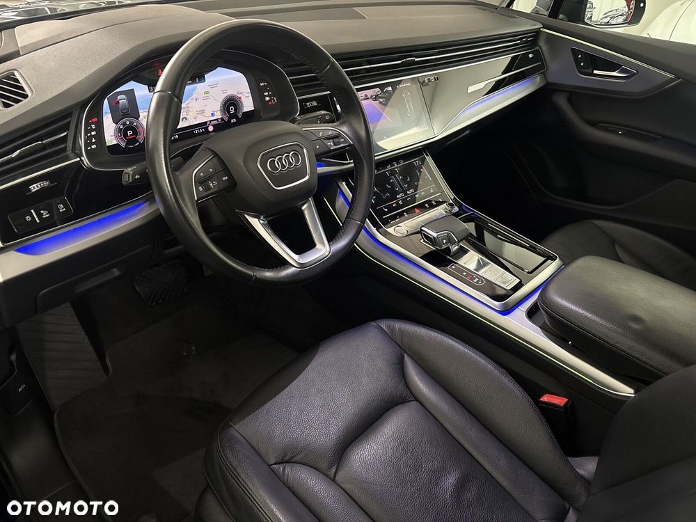 Audi Q7 - 16