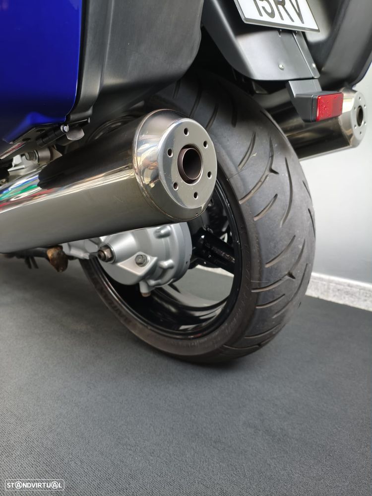 Yamaha FJR Abs - 18