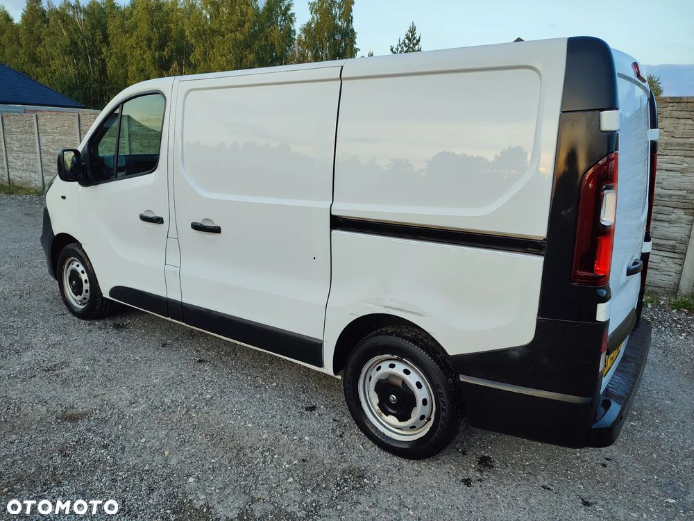 Opel vivaro - 6
