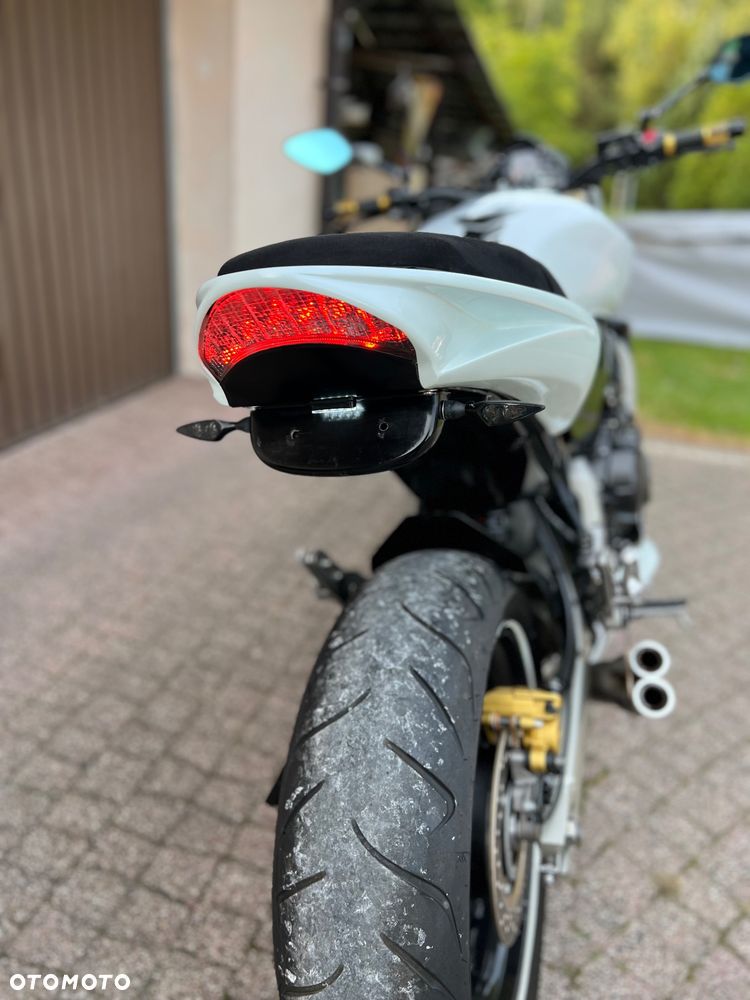 Honda Hornet - 2