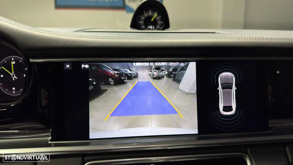 Porsche Panamera Sport Turismo 4 E-Hybrid - 26