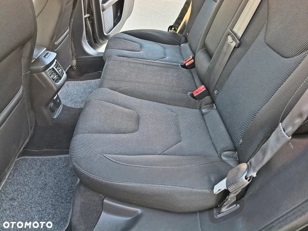 Ford Mondeo SW 1.5 EcoBoost S&S Titanium - 31
