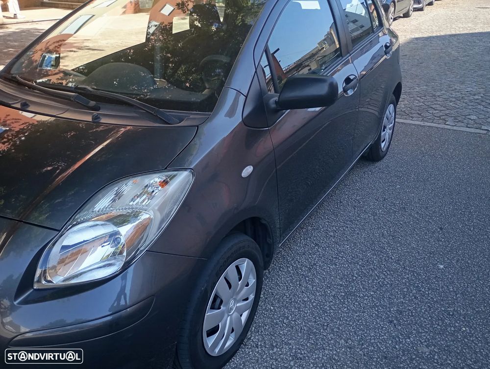 Toyota Yaris 1.0 VVT-i Comfort+P.Style - 7