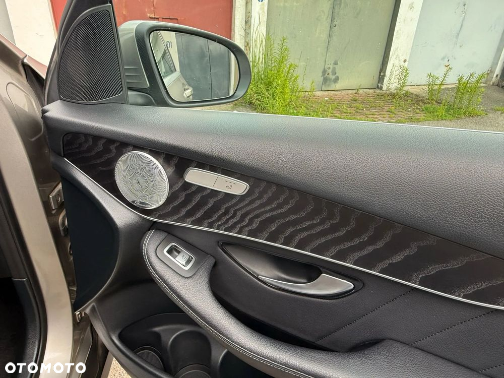 Mercedes-Benz GLC 220 d 4-Matic - 11