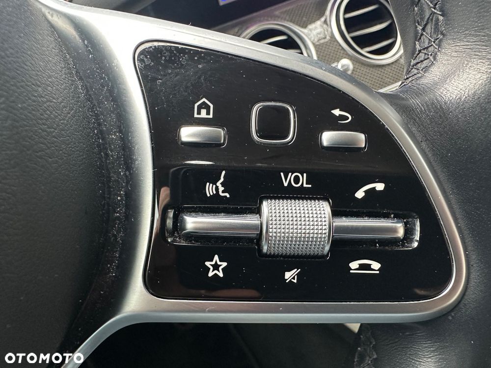 Mercedes-Benz Klasa E 220 d 4-Matic Business Edition 9G-TRONIC - 18