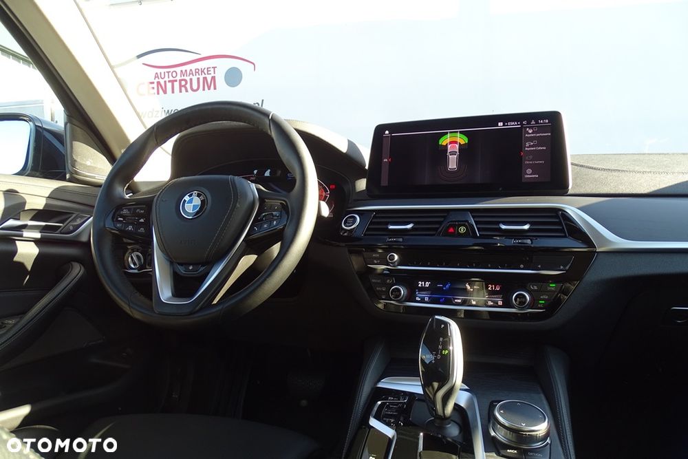BMW Seria 5 520d mHEV Luxury Line - 39