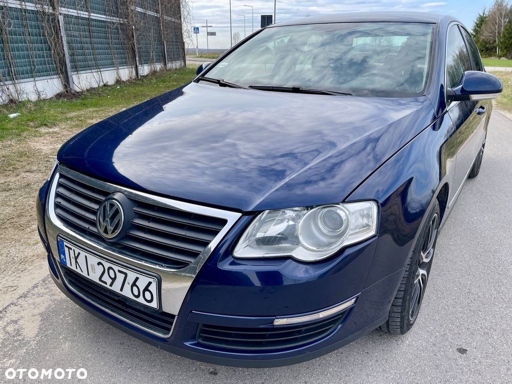 Volkswagen Passat 2.0 TDI Comfortline - 28