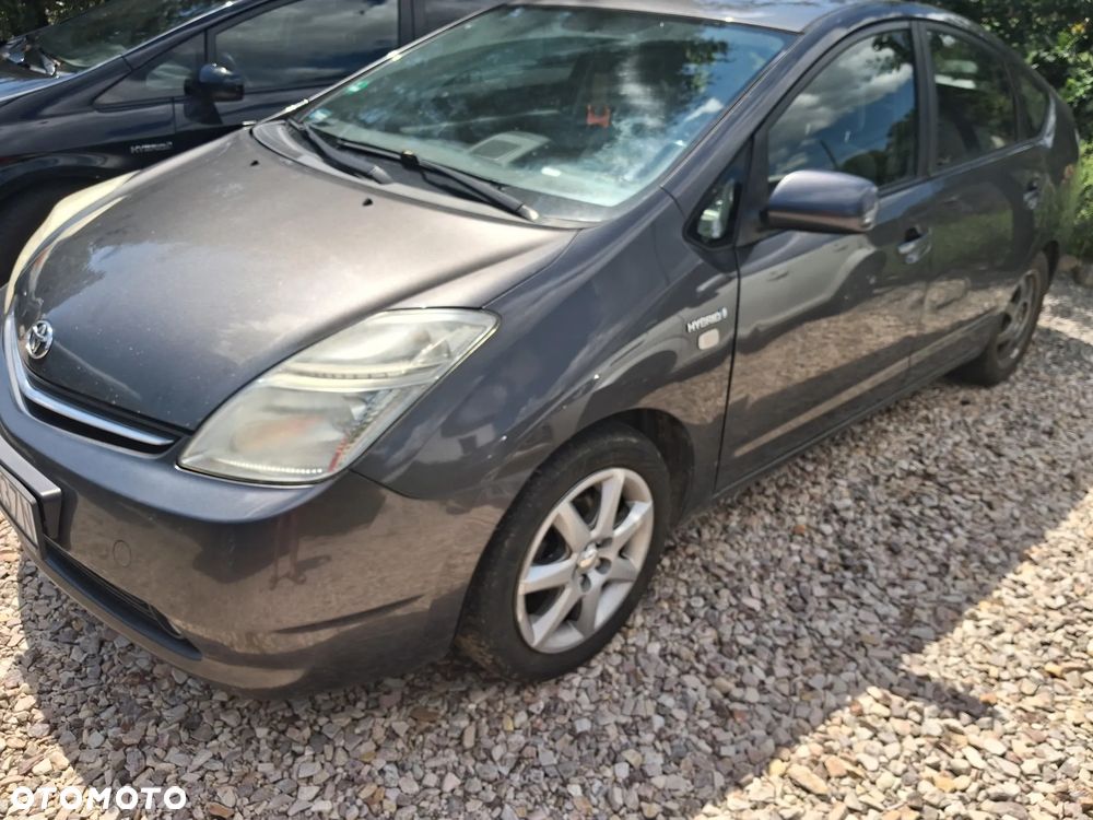 Toyota Prius 1.5 VVT-i Prestige - 1