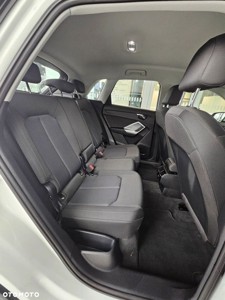 Audi Q3 35 TFSI S tronic - 27