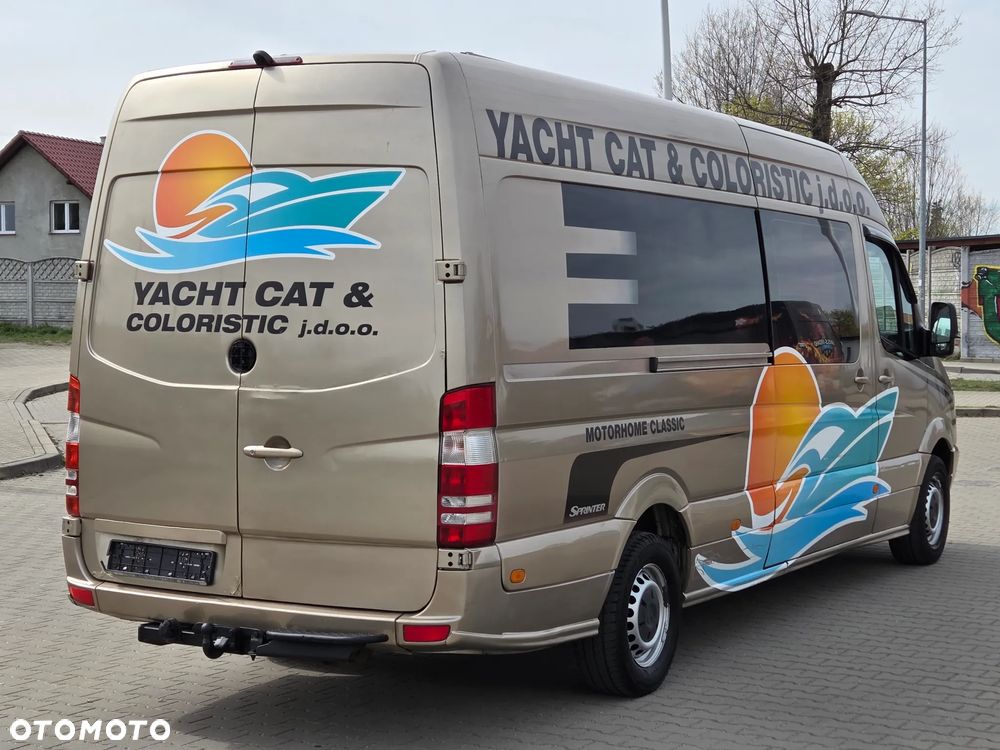 Mercedes-Benz Sprinter - 5
