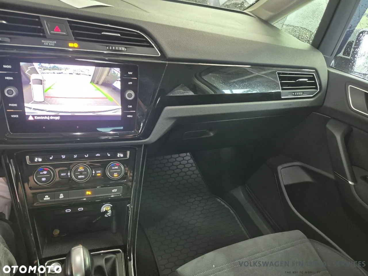 Volkswagen Touran 1.5 TSI EVO Highline DSG - 9