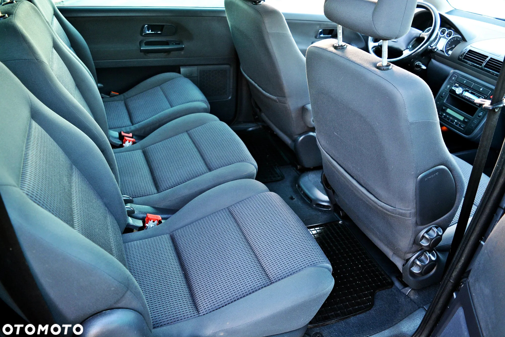 Volkswagen Sharan - 12