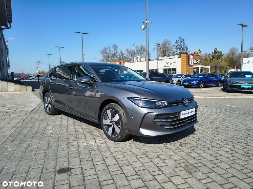 Volkswagen Passat - 3