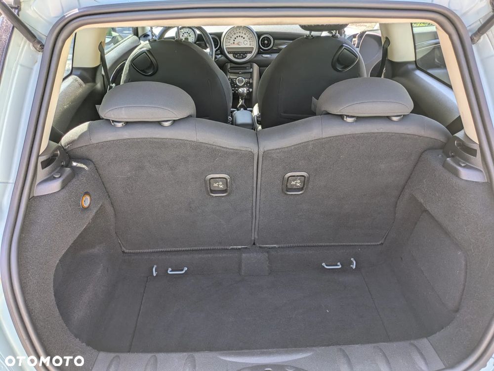 MINI Cooper S Standard - 8