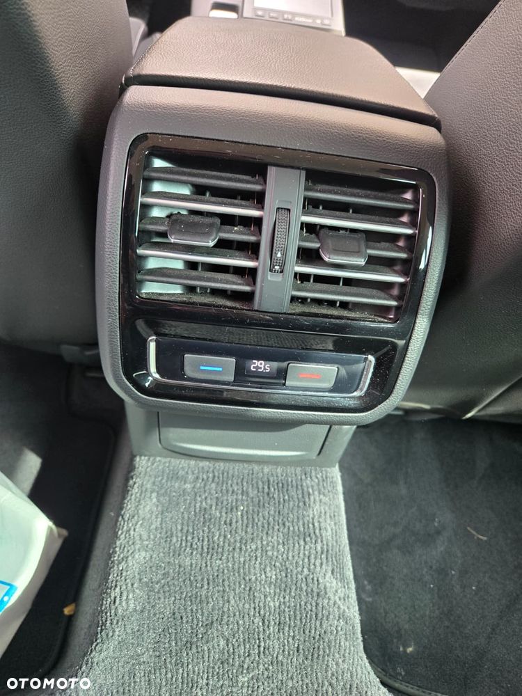 Volkswagen Passat ver-2-0-tdi-4motion-dsg-bluemotion-tech-highline - 4