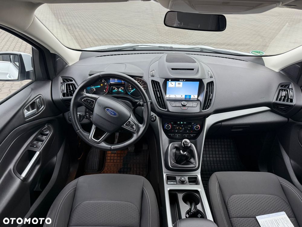 Ford Kuga 1.5 EcoBoost 2x4 Cool & Connect - 19