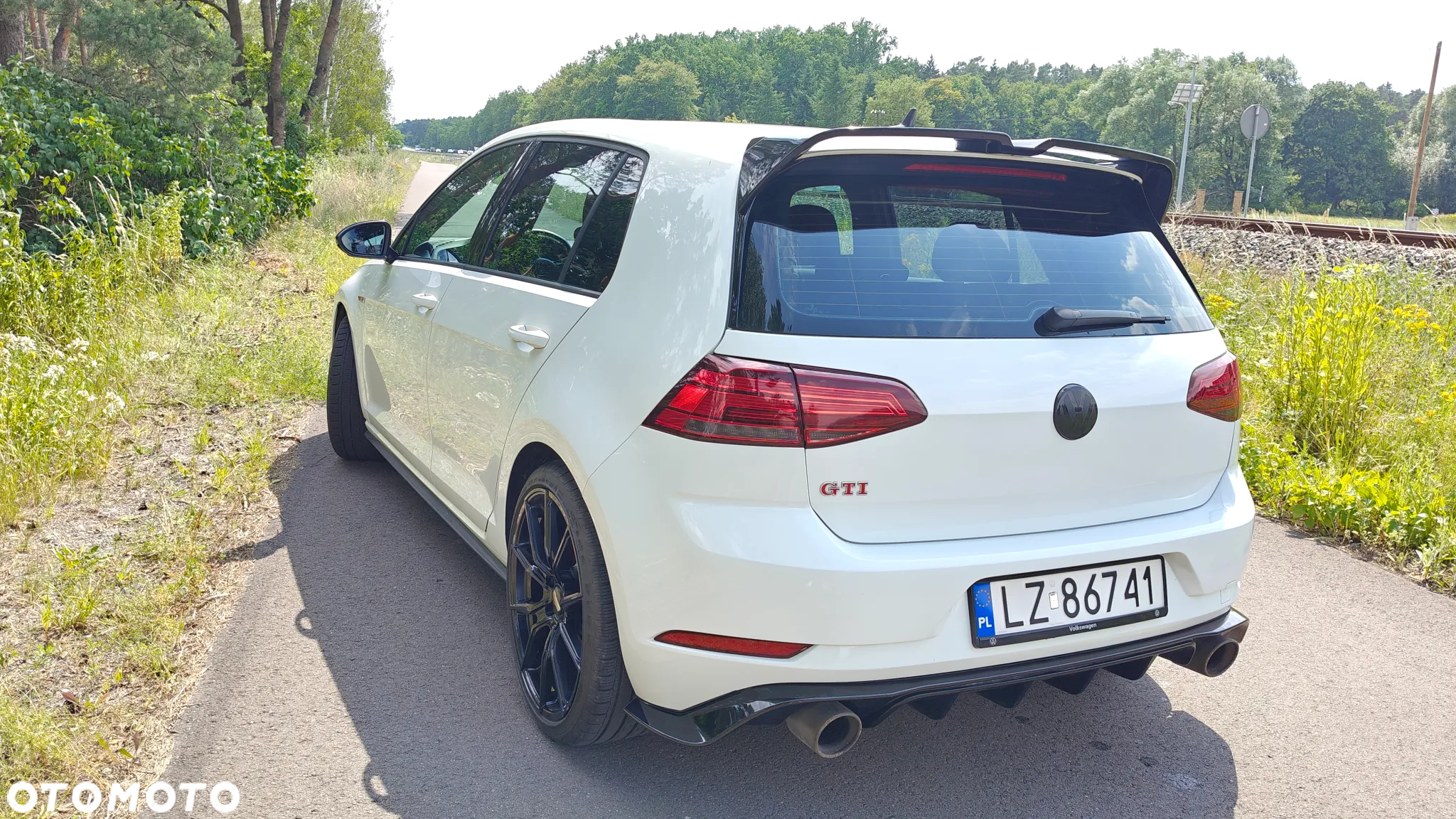 Volkswagen Golf GTI 2.0 TSI OPF DSG Performance - 5