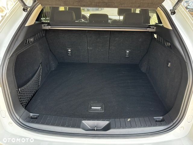 Mazda CX-60 - 36