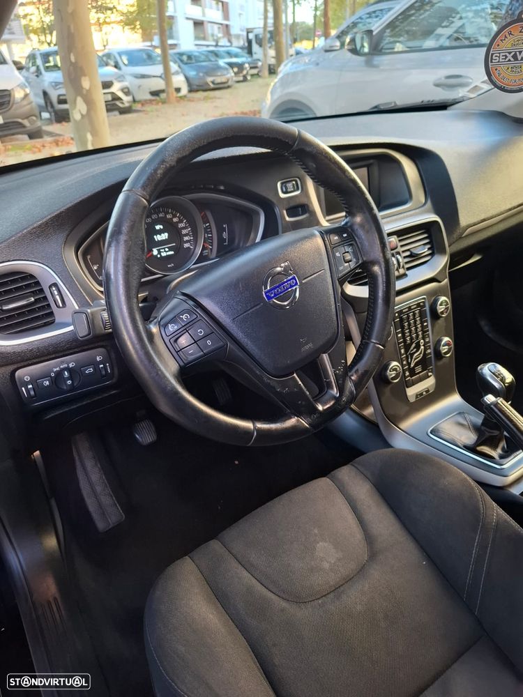 Volvo V40 - 6