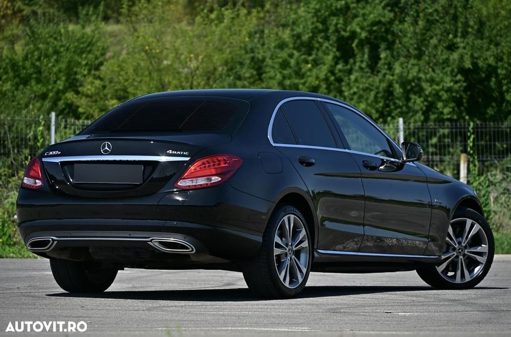 Mercedes-Benz C - 4