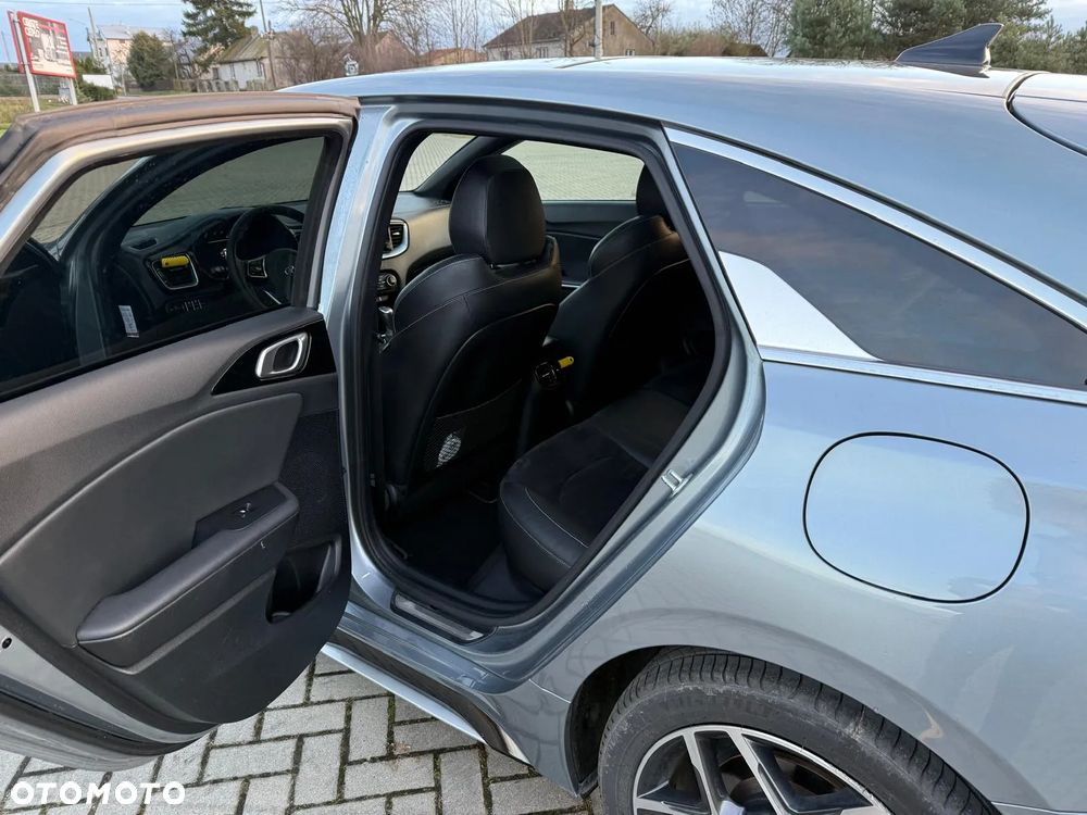 Kia ProCeed 1.0 T-GDI OPF GT LINE - 13