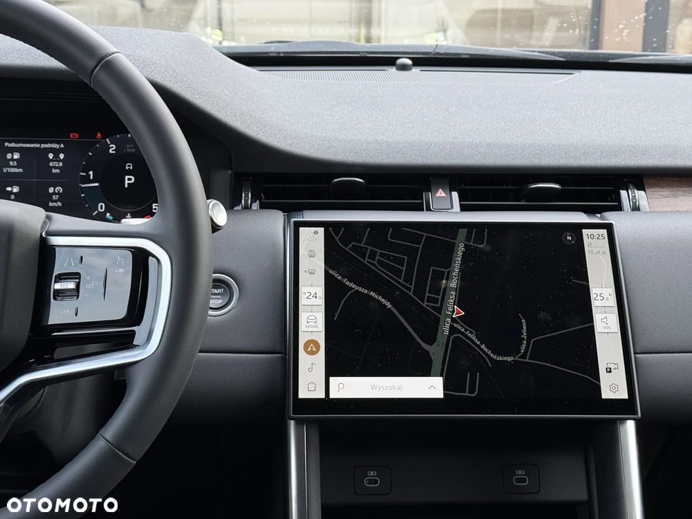 Land Rover Discovery Sport D200 - 11