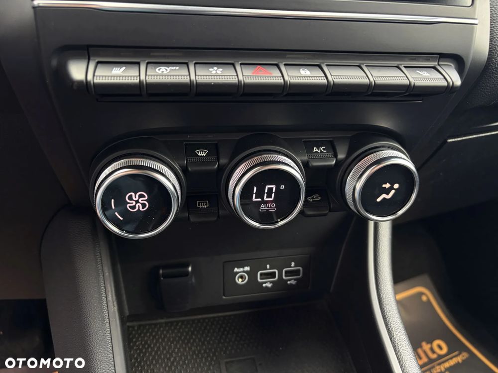 Renault Captur TCe 100 BUSINESS EDITION - 33