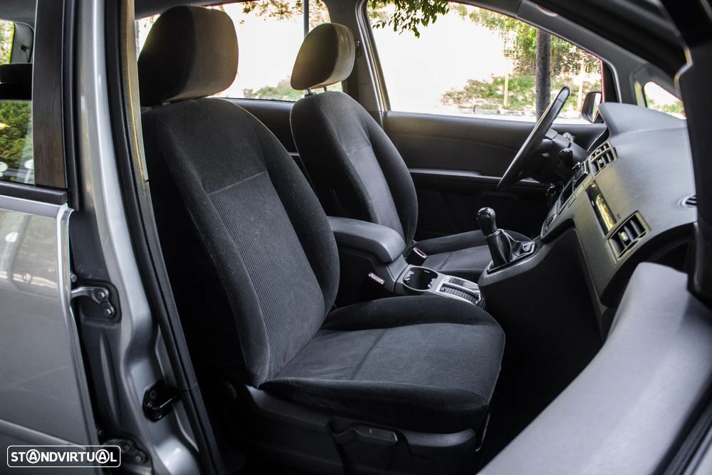 Ford Focus C-Max 1.6 TDCi Connection - 24