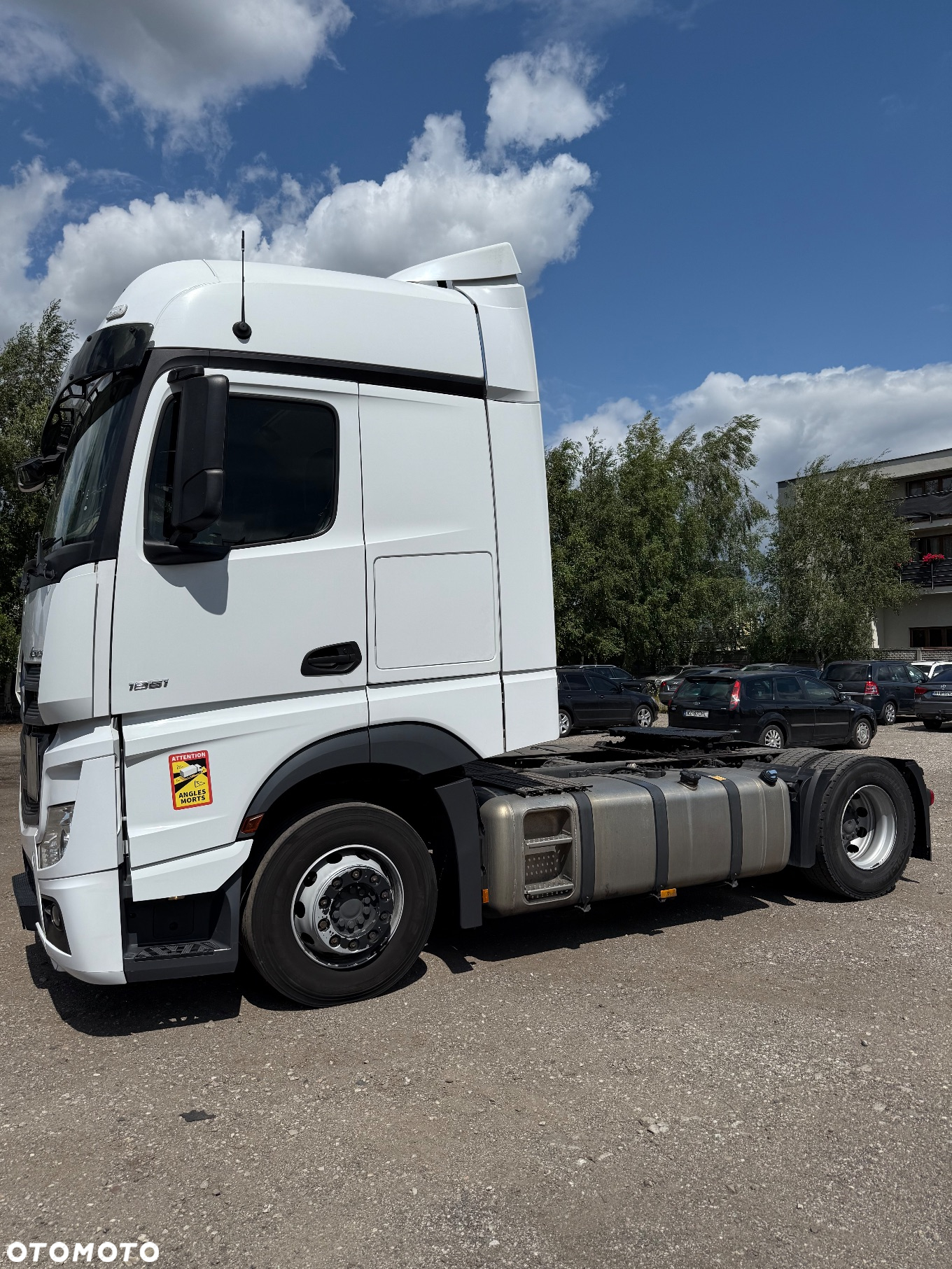 Mercedes-Benz Actros - 2