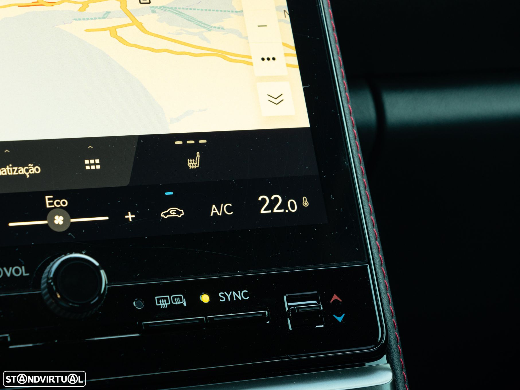 Lexus LBX Emotion - 28